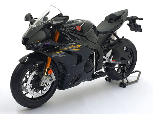 LCD Models 1/12 Scale LCD-M02-BL - Honda CBR1000RR-R Fireblade SP - Black