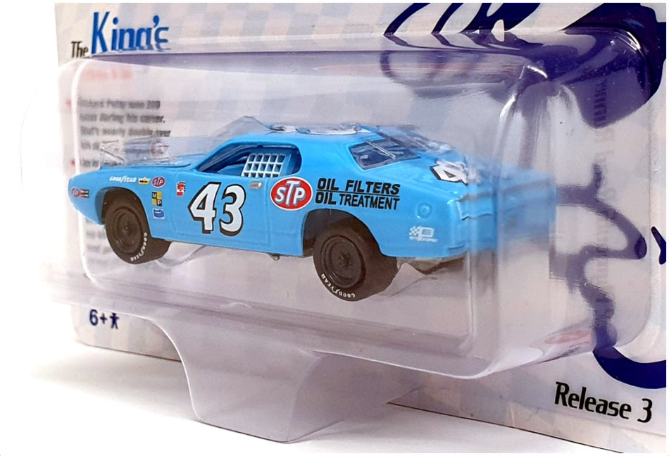 Johnny Lightning 1/64 Scale JLPC013 #4 - 1972 Plymouth Road Runner Stock Car