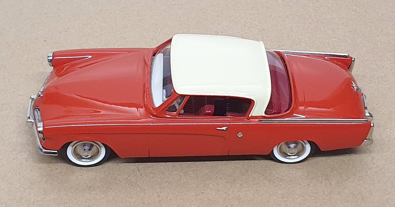 Brooklin 1/43 Scale BRK32B - 1953 Studebaker Champion Starliner Coral/Ivory