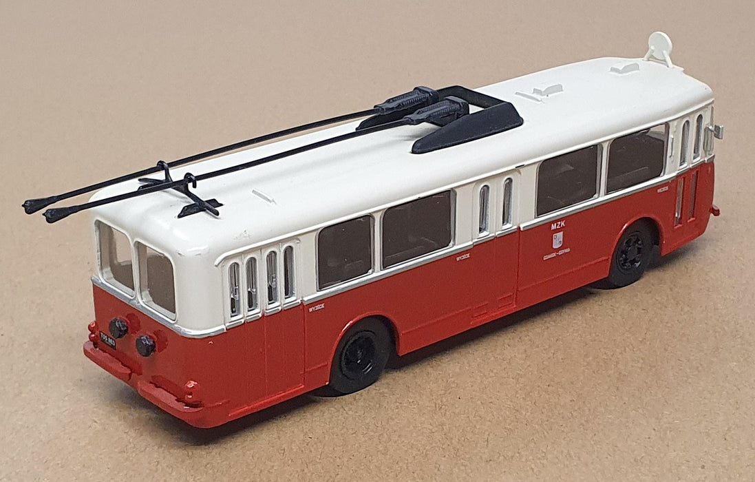 DeAgostini 1/72 Scale DA396 - Vetra VBRA Polish Trolleybus - Red/White
