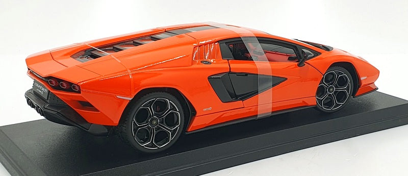 Miniatuur LAMBORGHINI COUNTACH LPI-800 ORANGE 1/18 Miniatuur LAMBORGHINI COUNTACH LPI-800 ORANGE 1/18