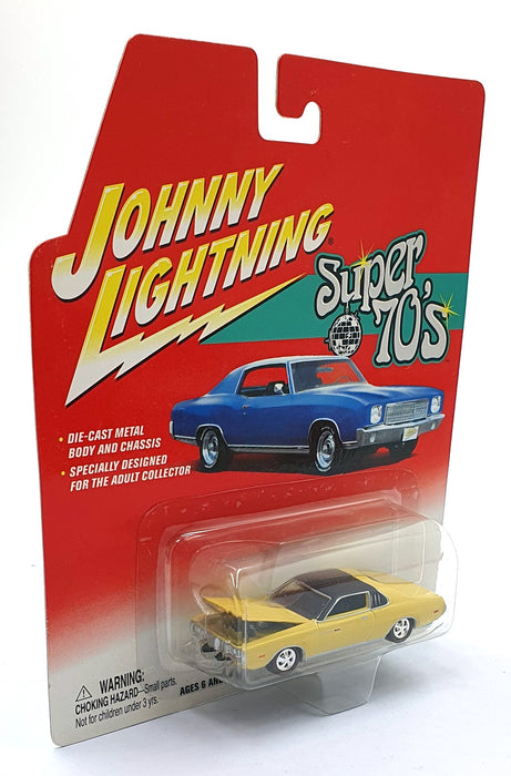 Johnny Lightning 1/64 Scale 459-01 - Super 70s 1973 Dodge Charger - Yellow