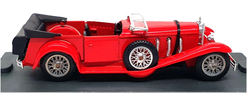 Verem 1/43 Scale Diecast 302.17 - Mercedes Benz Torpedo - Red