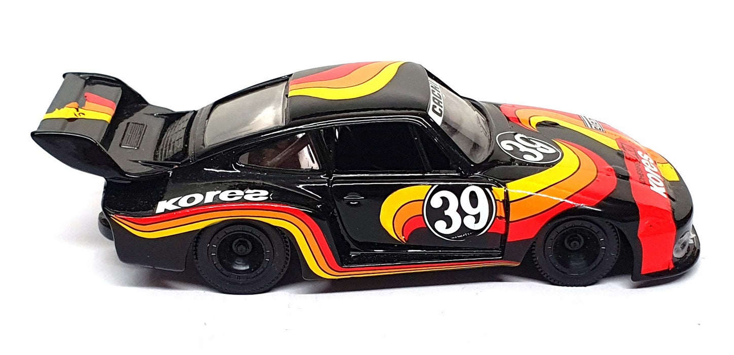 Solido 1/43 Scale 1702 - Porsche 935 Le Mans 1979 - #39 Querin/Alliot/Chanaud