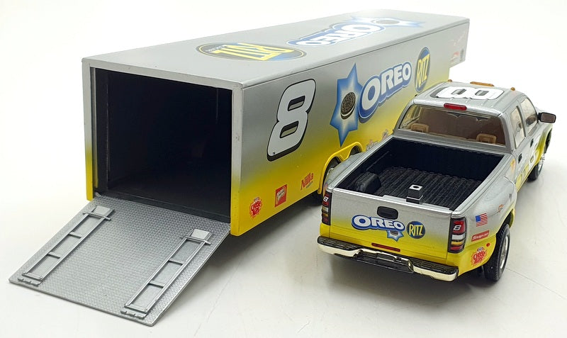 Action 1/24 Scale 100756 D.Earnhardt Jr #8 Crew Cab And Show Trailer Oreo