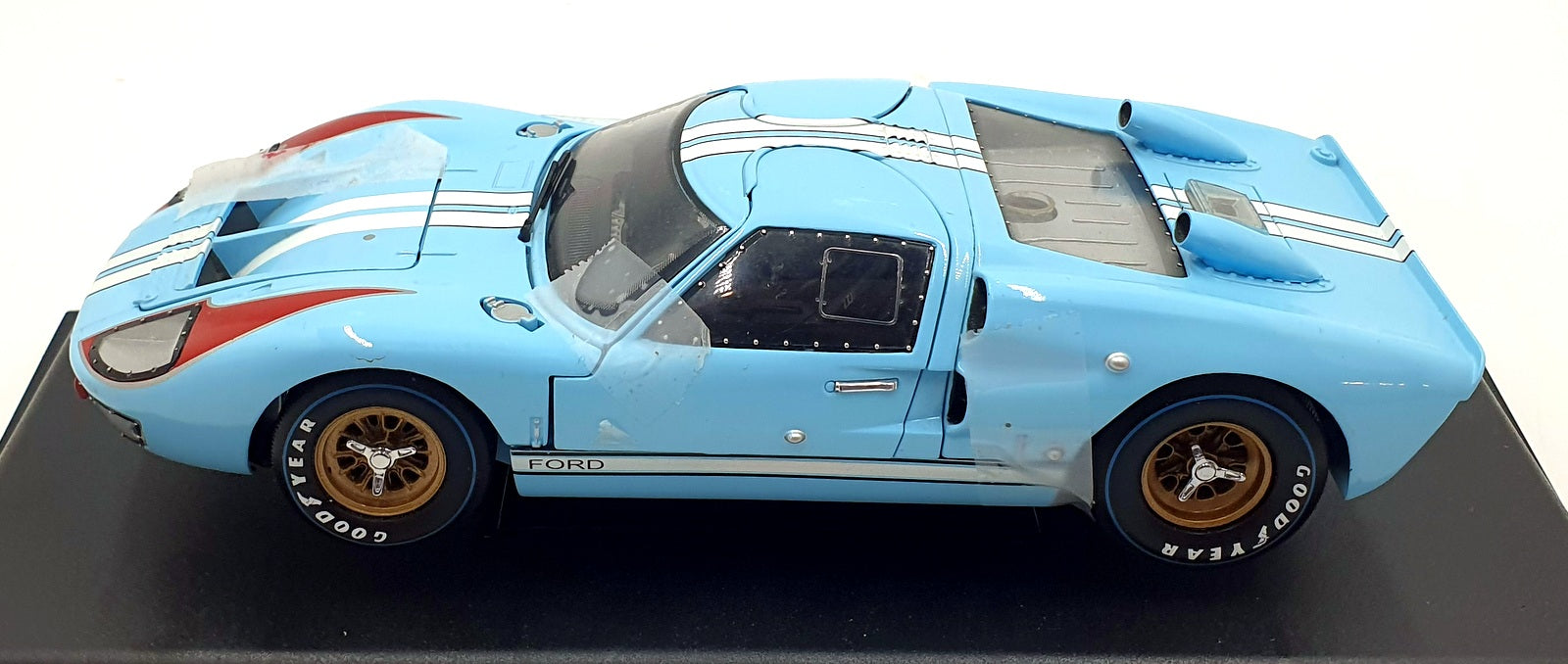Shelby Collectibles 1/18 Scale Diecast 01409 - 1966 Ford GT-40 MkII - Blue