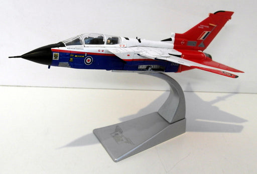 Corgi 1/72 Scale Diecast AA33603 Panavia Tornado GR.1P RAE Bedford 1989