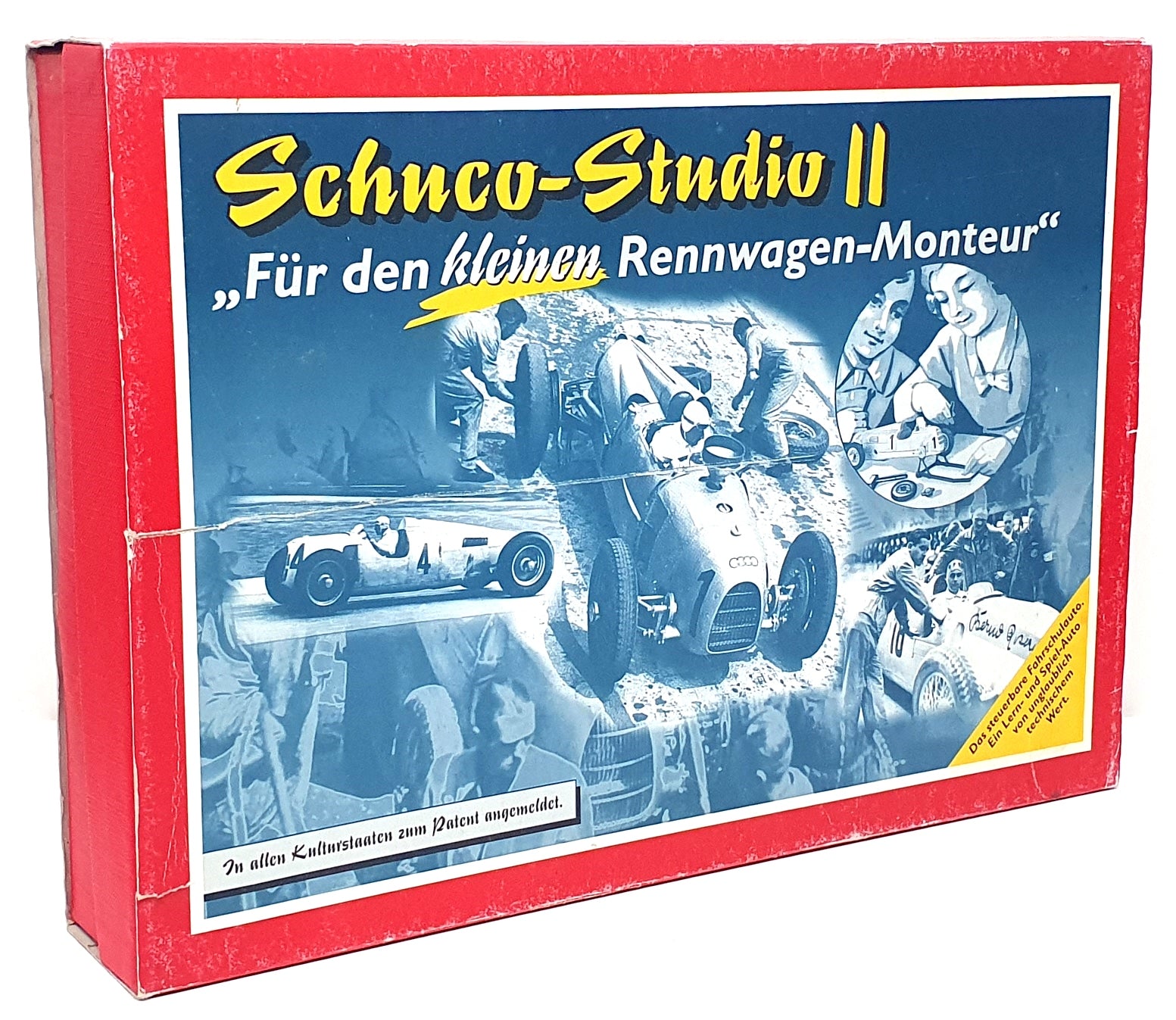 Schuco Studio II Appx 1/24 Scale 01222 - F1 Auto Union Clockwork Model Car Kit