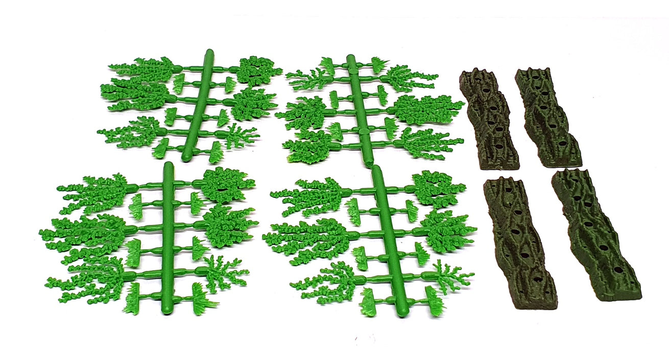 Britains 1/32 Scale 1730 - Four Farm Hedges - Green