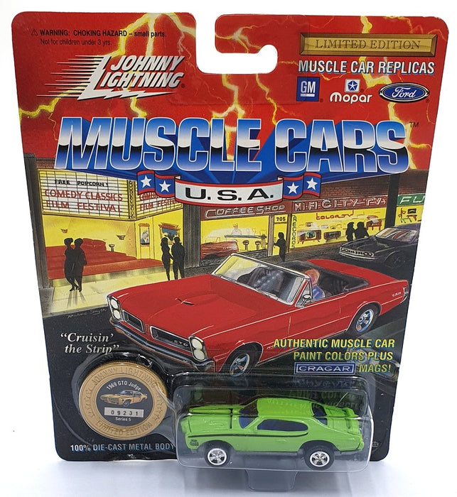 Johnny Lightning 1/64 Scale 200-150 - Muscle Cars 1969 Pontiac GTO Judge - Green
