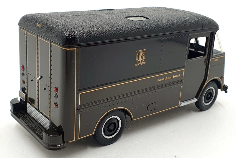 Hermann Marketing 1/28 Scale Diecast UP1757 - 1957 Package Car UPS