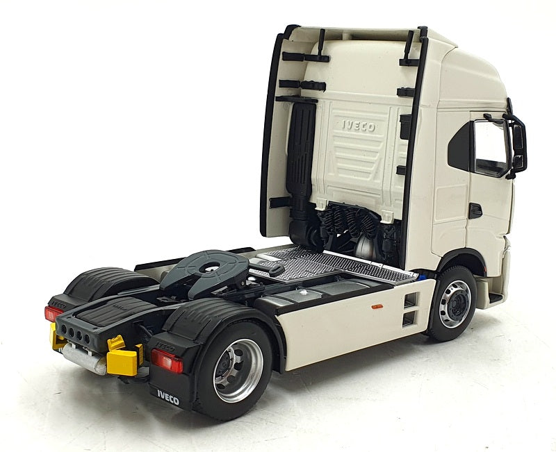 Marge Models 1/32 Scale 2231-01 Iveco S-Way 4x2 Truck - White