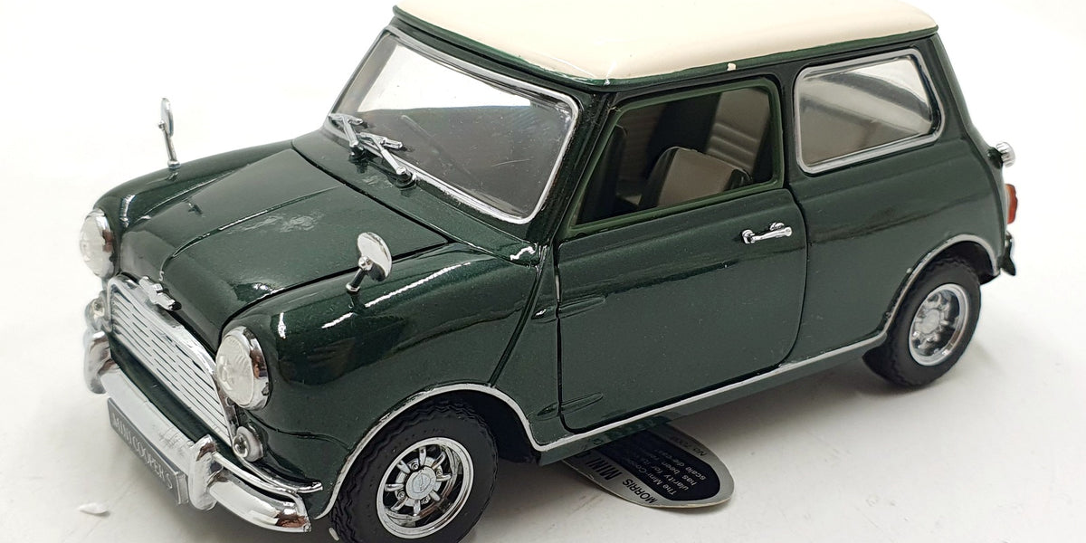 Kyosho 1/18 Scale Diecast 7008 9800 - Morris Mini Cooper 1275S