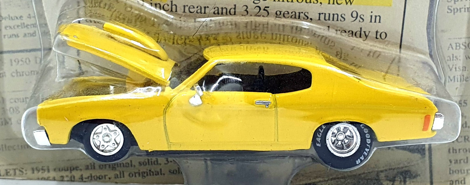 Racing Champions 1/64 Scale 98905 - 1970 Chevrolet Chevelle Pro Street - Yellow