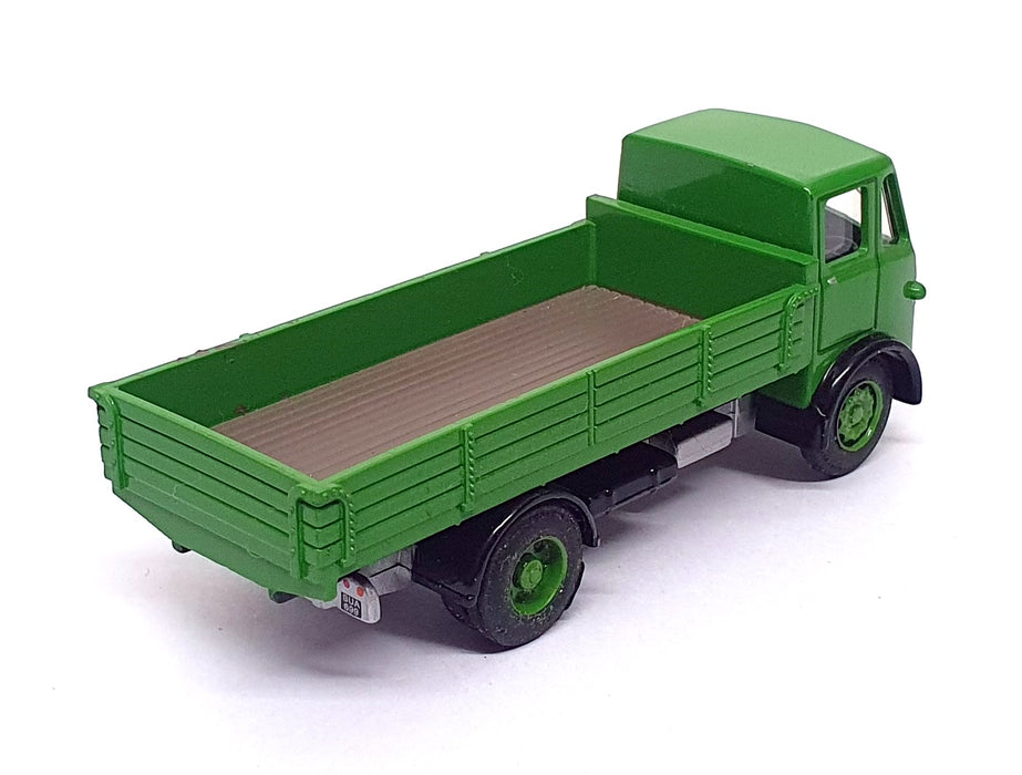 Base Toys 1/76 Scale D-13 - Leyland Box Van West Riding Parcels - Green