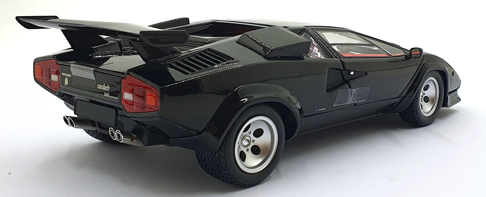 Kyosho 1/18 Scale Diecast 08320BK - Lamborghini Countach LP 5000 Quattrovalvole