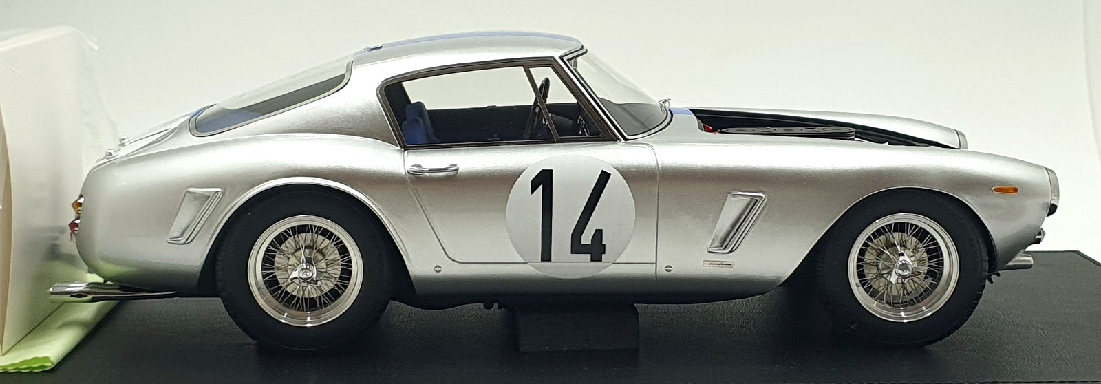 Top Marques 1/12 Scale Resin TMR1205G Ferrari 250 GT SWB #14 GT 1st 24Hr LM 1961
