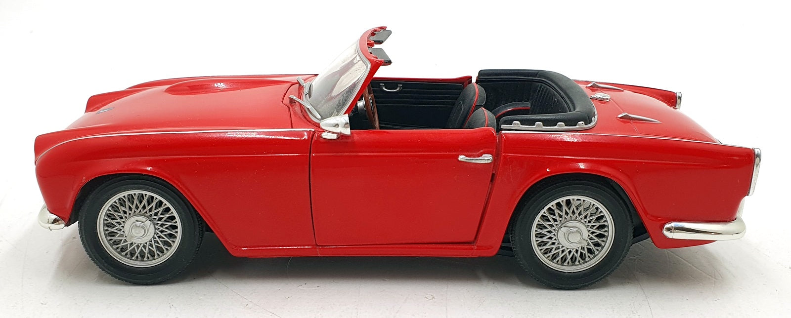 Jadi 1/18 Scale Diecast JM-98092 - Triumph TR4 - Signal Red