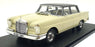 Cult 1/18 Scale Resin CML151-1 - 1966 Mercedes-Benz 220SE W111 White/Black roof