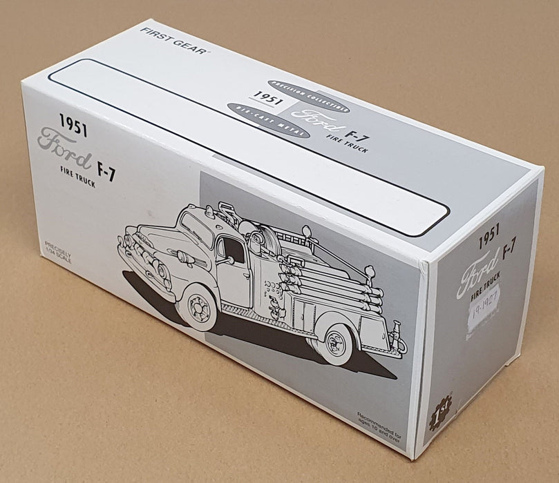 First Gear 1/34 Scale 19-1927 - 1951 Ford F7 Fire Truck Skelly Oil - Red