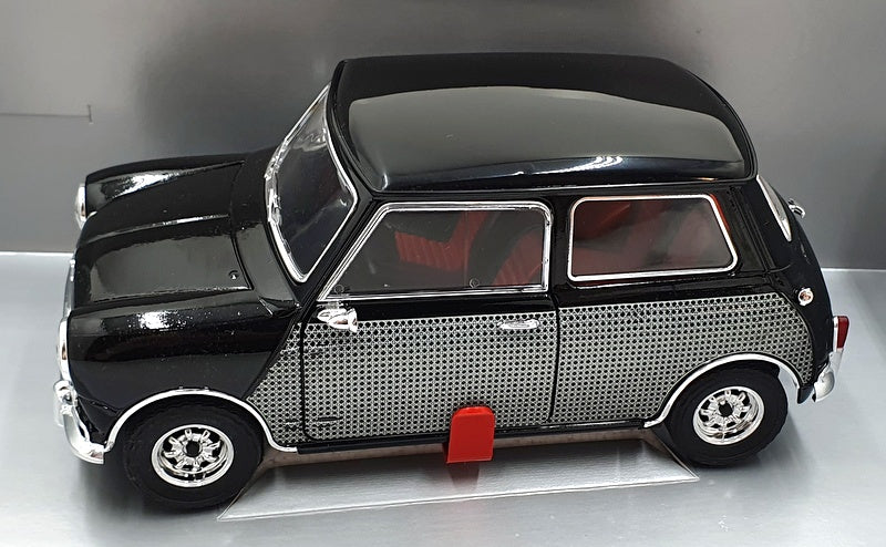 Solido Mini 35 1/18 Scale Diecast 80000 - Austin Mini - Black