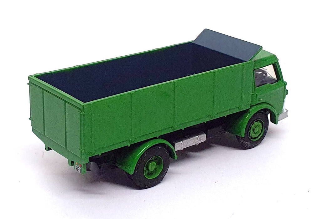 Base Toys 1/76 Scale Diecast CTP-01 - Ford D Series Bulk Tipper - Green