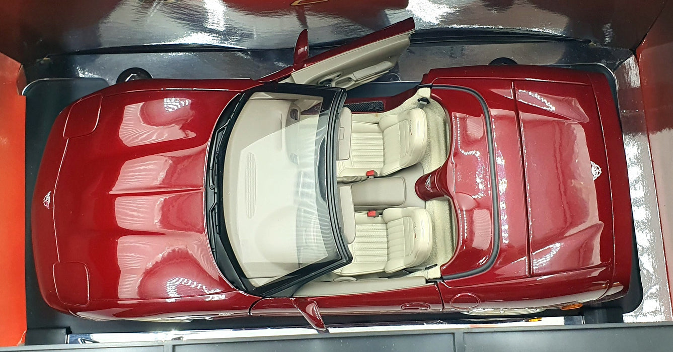 Autoart 1/18 Scale Diecast 71151 - Chevrolet Corvette 2003 Convertible - Red