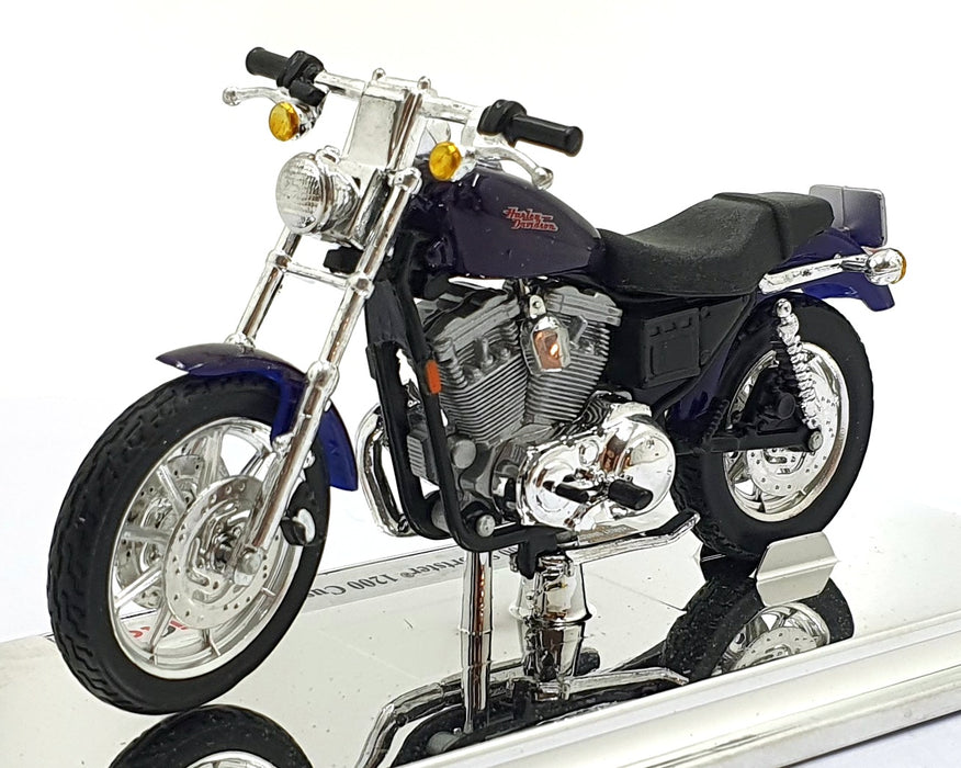 Maisto 1/18 Scale 39720 - Harley Davidson 2000 Sportster 1200 Custom