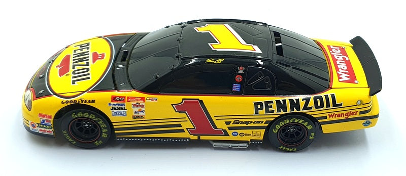 Action 1/24 Scale W249816339-4 - Chevrolet 1998 NASCAR #1 Pennzoil - Steve Park