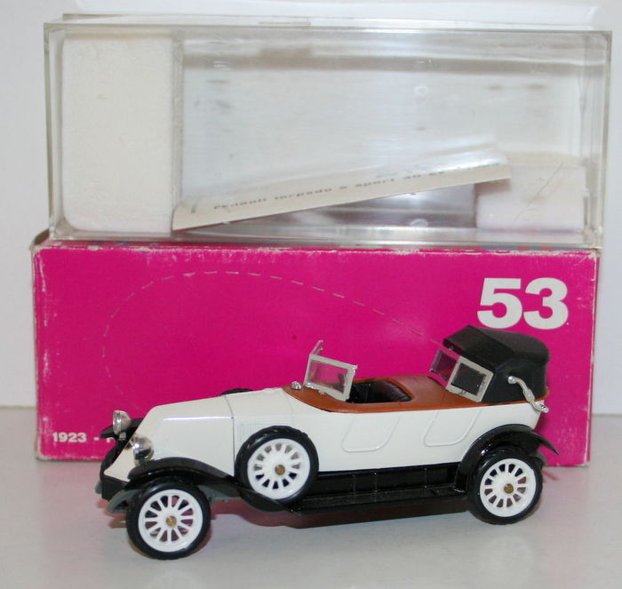 RIO 1/43 SCALE - 53 - 1923 RENAULT 40 CV SPORT