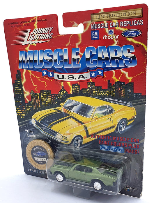 Johnny Lightning 1/64 Scale 200-180 - Muscle Cars 1970 Chevelle SS - Dark Green