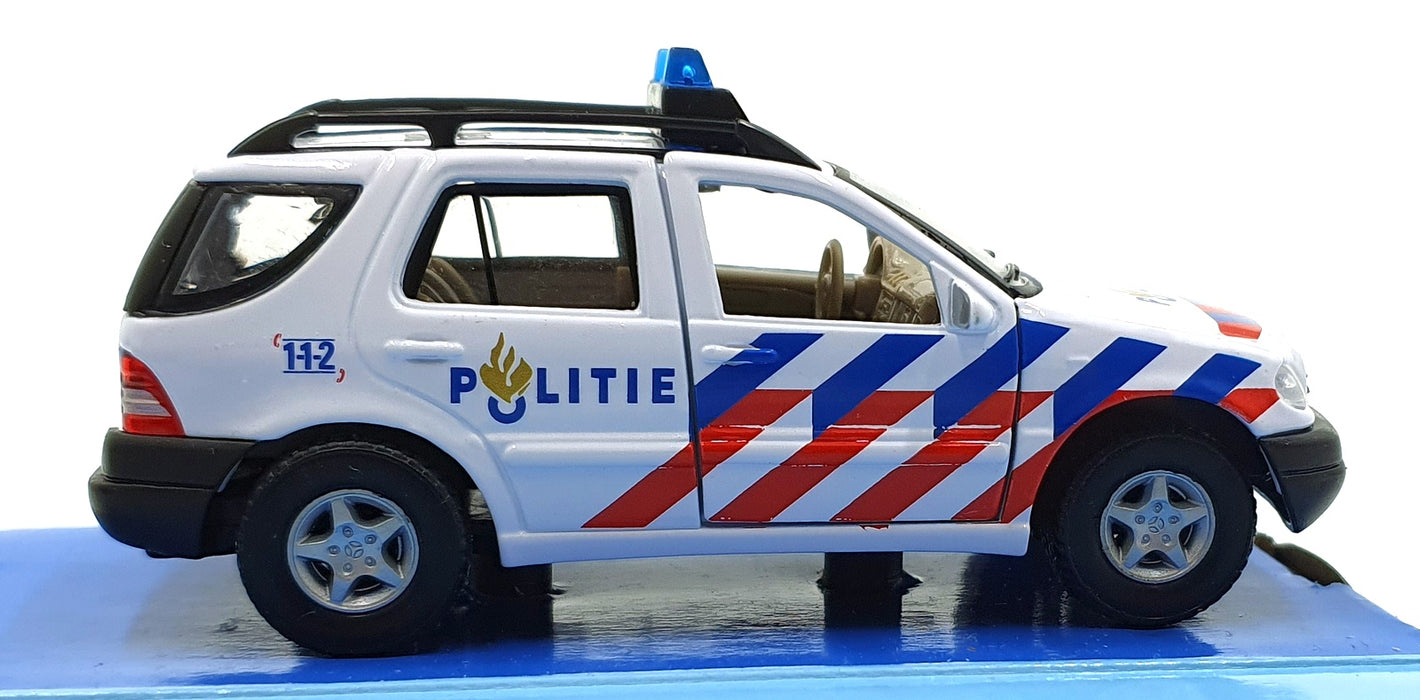 Cararama 1/43 Scale 210226B - Mercedes-Benz Politie 862 Police Car - White