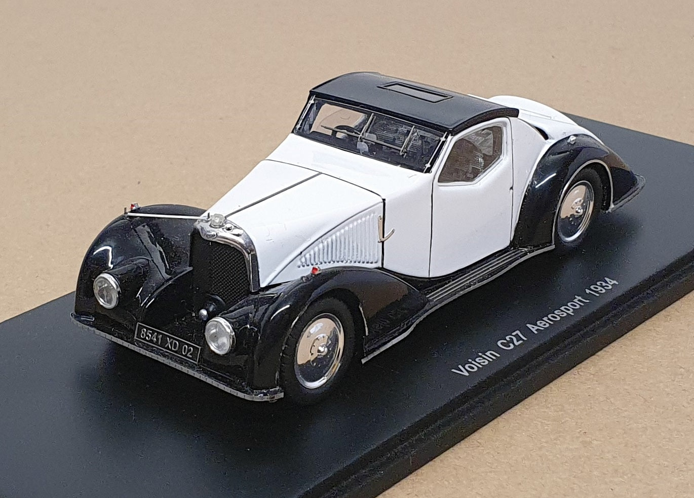 Spark Model 1/43 Scale S2706 - 1934 Voisin C27 Aerosport - White/Black