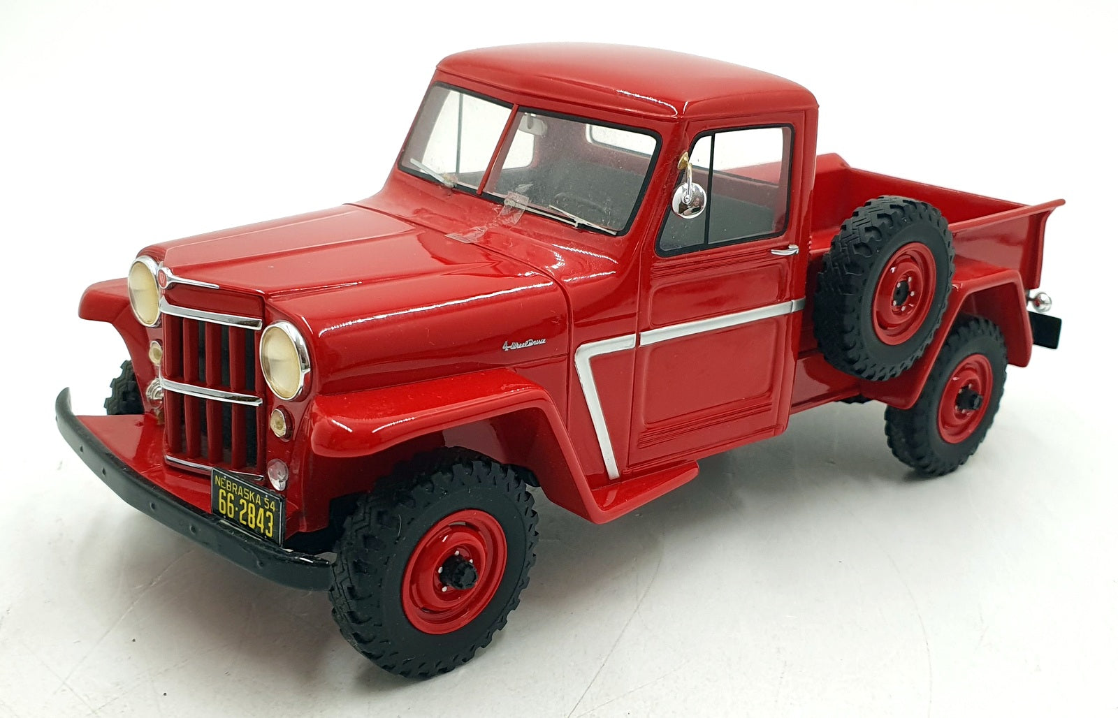 BOS Models 1/18 Scale Resin BOS267 - Jeep Pick-up Truck - Red