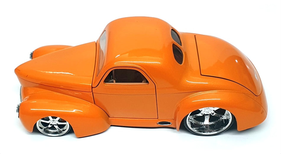 Jada Toys 1/24 Scale Diecast 8823N - 1941 Willy's Coupe - Met Orange