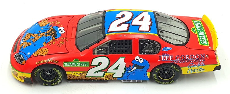 ACTION 1/24 Scale 104266 - 2003 Chevrolet Monte Carlo Sesame Street II #24