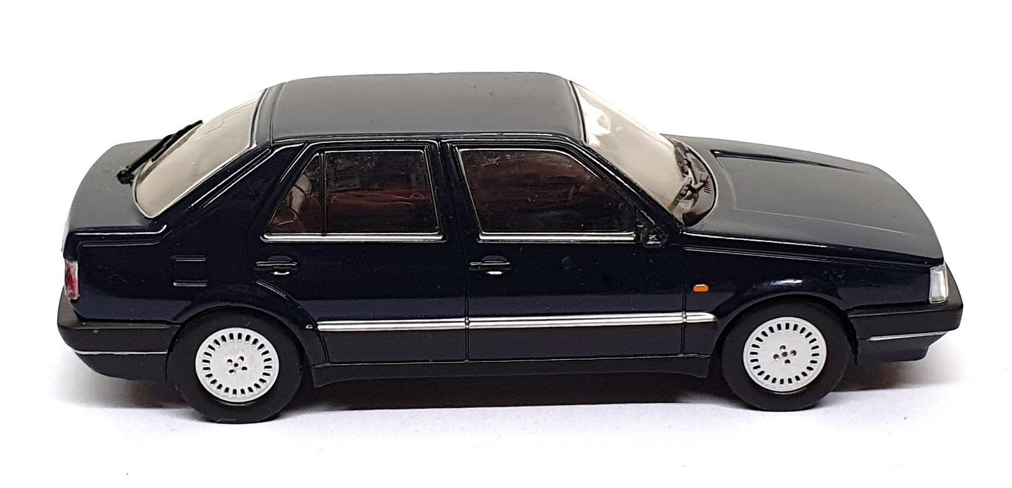 DeAgostini 1/43 Scale Diecast DeA01B - 1985 Fiat Croma - Dk. Blue