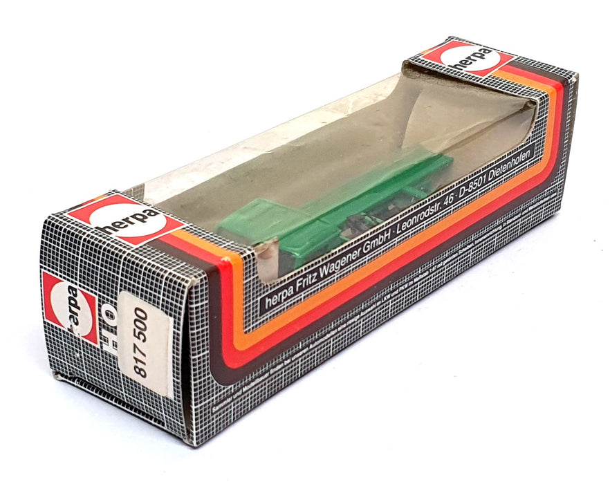 Herpa 1/87 Scale 817 500 - MAN Car Transporter Truck - Green