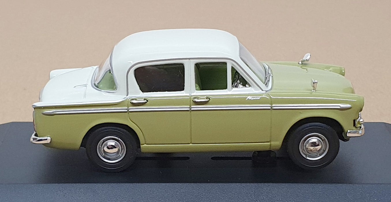 Vanguards 1/43 Scale VA06808 Hillman Minx Foam White/Apple Green