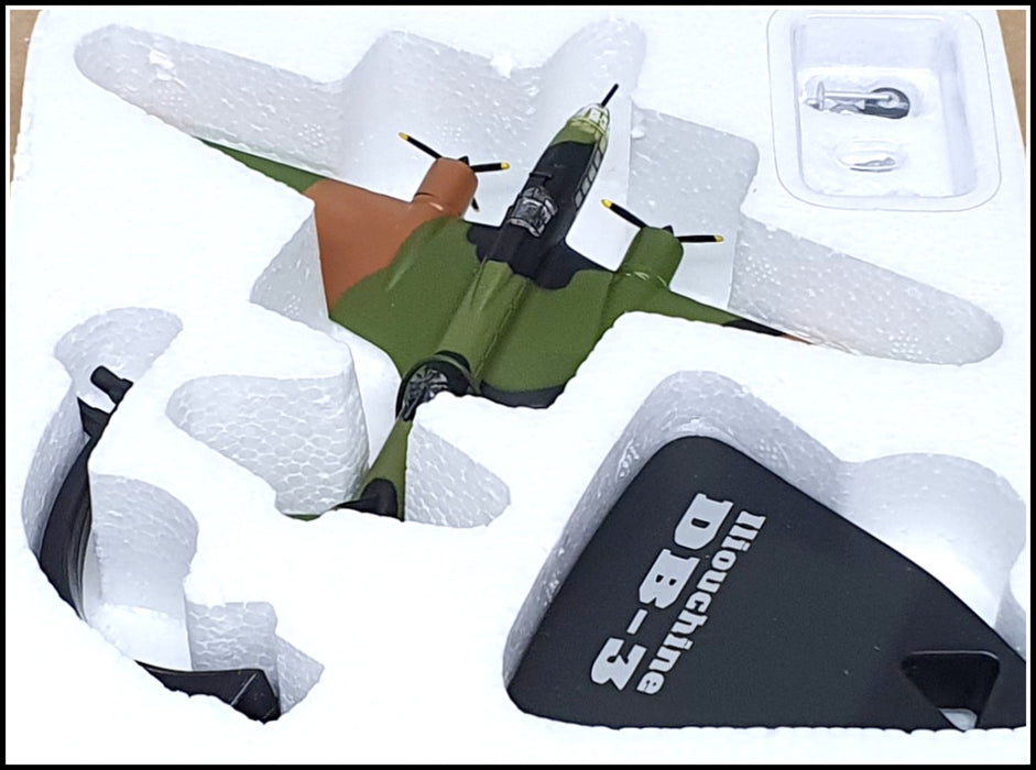 Atlas Editions 11cm Wingspan 3 903 022 - Ilyushin DB-3 Bomber Aircraft
