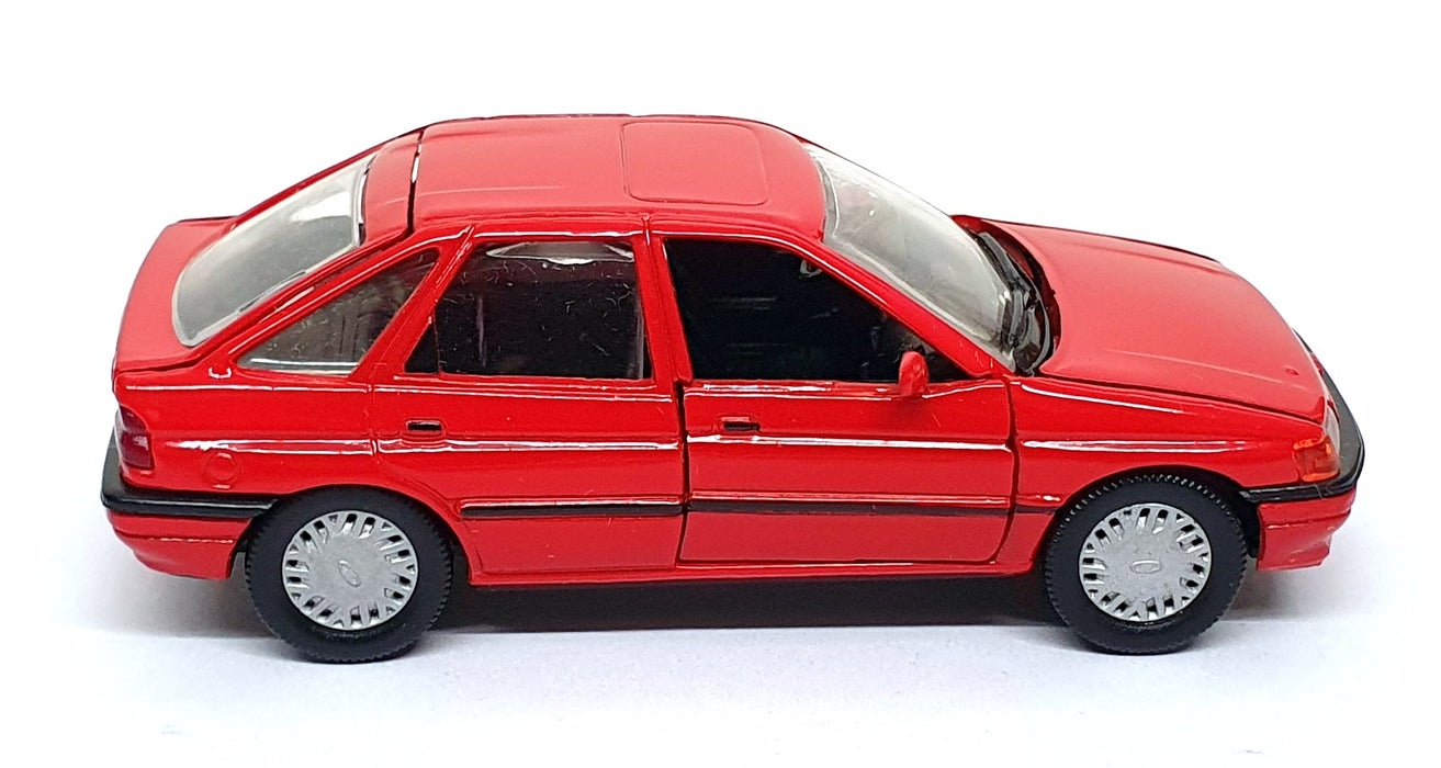 Schabak 1/43 Scale Diecast 1090 - Ford Escort - Red