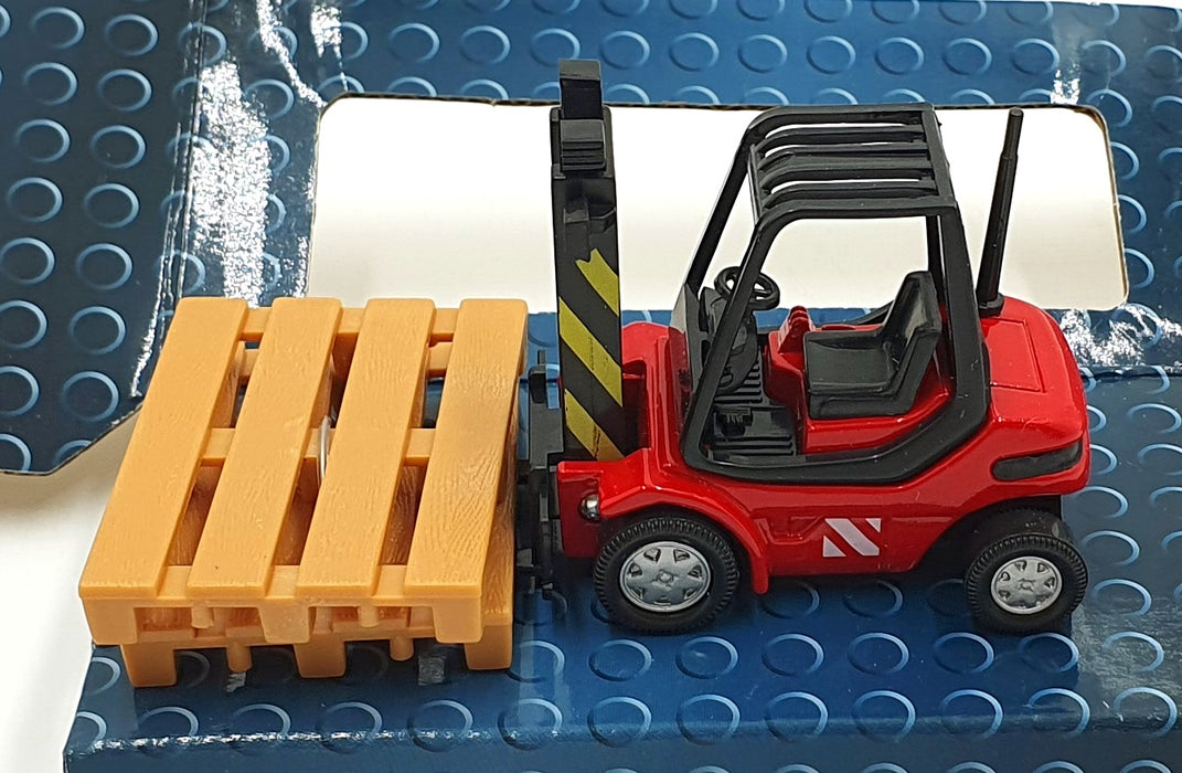 Cararama 1/43 Scale 210001A - Fork Lift with pallets - Red