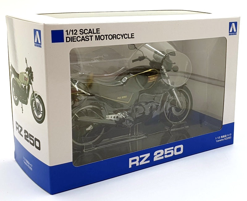 Aoshima 1/12 Scale 110423-3700 - Yamaha RZ 250 Motorcycle - Black
