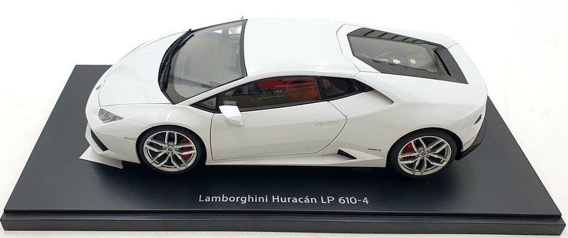 Autoart 1/18 Scale Diecast 74602 - Lamborghini Huracan LP610-4 - Metallic White