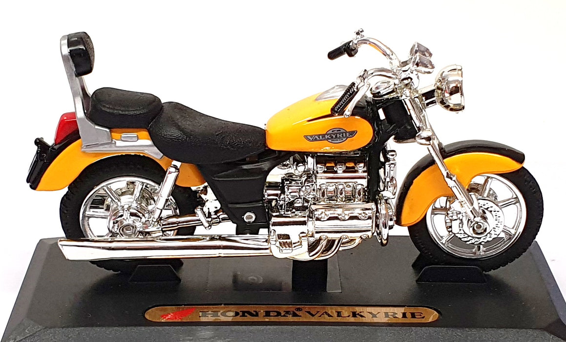 Motor Max 1/18 Scale 62002 - Honda Valkyrie Motorbike - Yellow