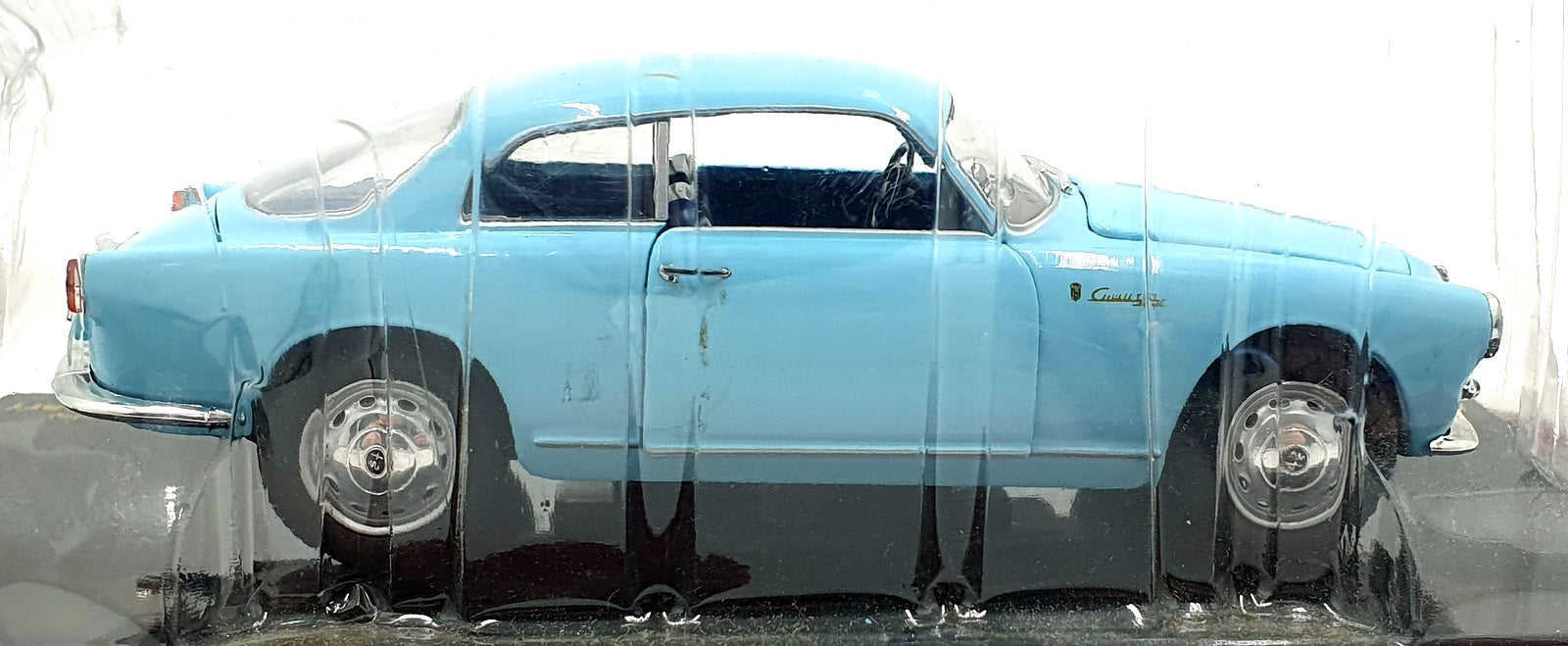 Hachette 1/24 Scale 250226H - 1954 Alfa Romeo Giuletta Sprint - Blue