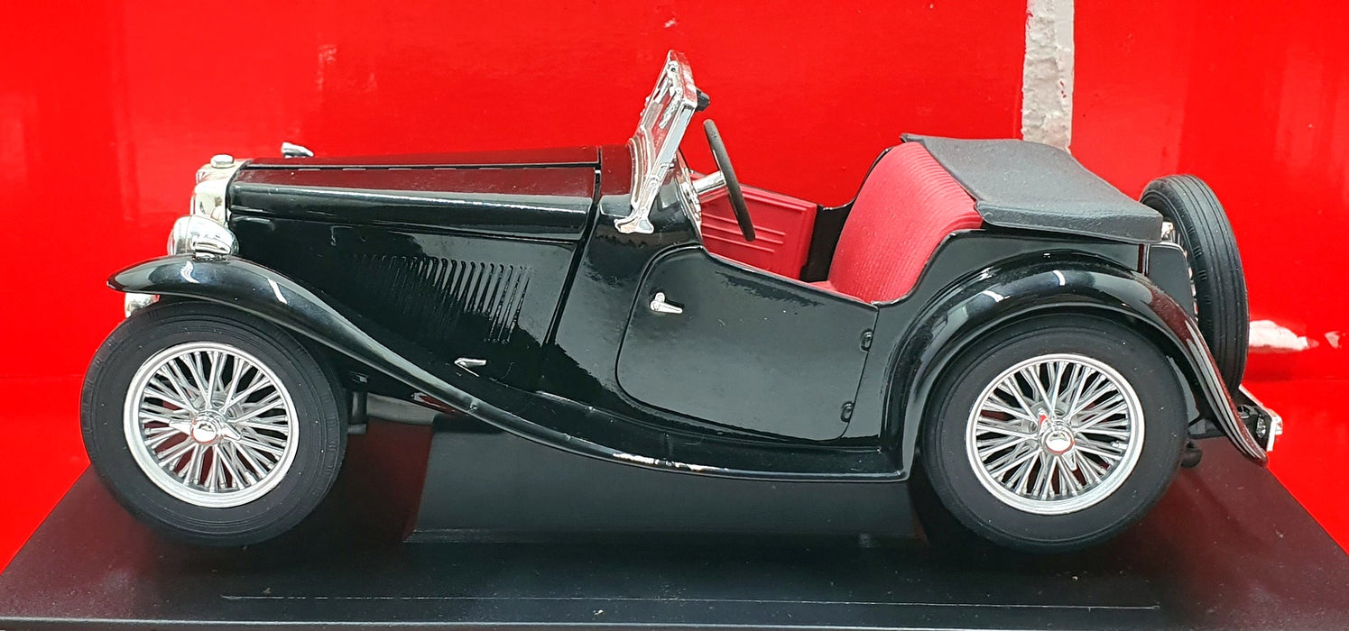 Road Signature 1/18 Scale Diecast 92468 - 1947 MG TC Midget - Black