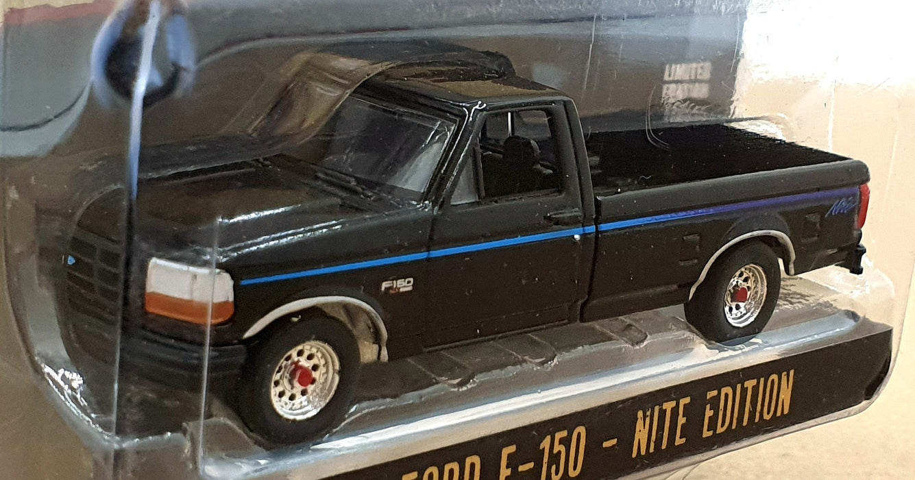 Greenlight 1/64 Scale 39100-F - 1992 Ford F-150 Nite Edition