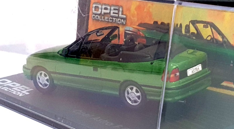 Eaglemoss 1/43 Scale E9298G - 1992-1998 Opel Astra F Cabrio - Met. Green
