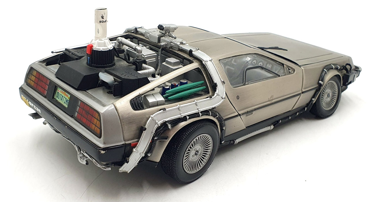 Sun Star 1/18 Scale Diecast 22426T - Back To The Future DeLorean Time Machine 
